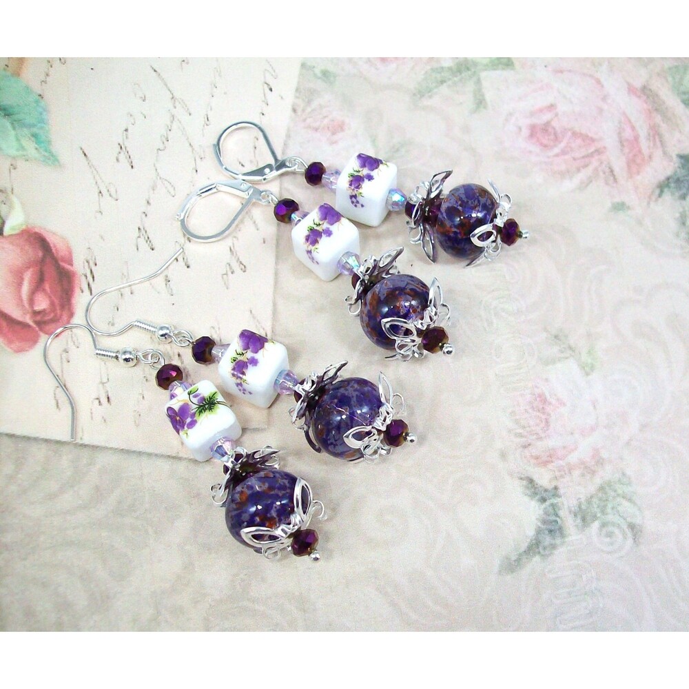 Lampwork Earrings Vintage Style. Bronze, Aubergine Purple, Artisan Crafted Jewel - Picture 6 of 10